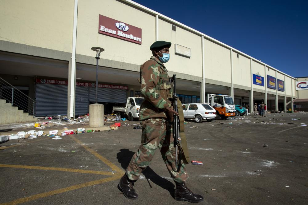 Death toll from riots in South Africa climbs to 72