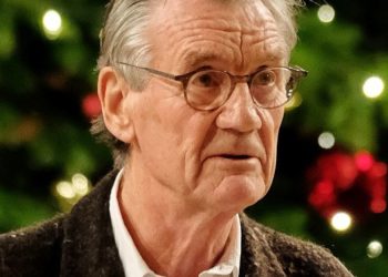 Actor Michael Palin joins AI call for UK to urgently redistribute COVID-19 vaccines