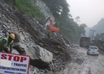 Kantilokpath connecting Hetauda to Kathmandu obstructed