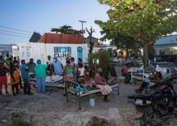 Haiti quake: Rescuers scramble for survivors as death toll climbs to 1,297
