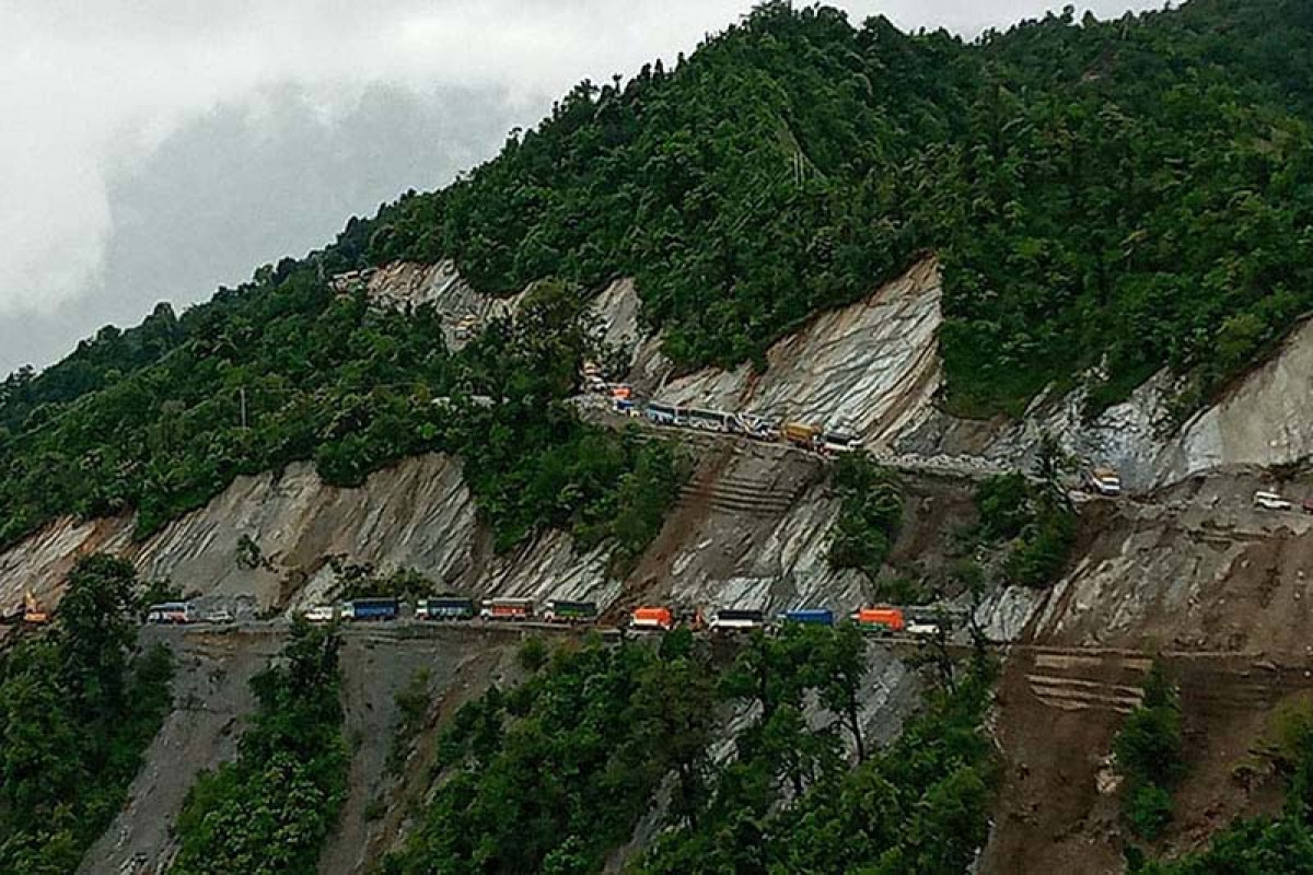 Landslides obstruct Jaya Prithvi Highway