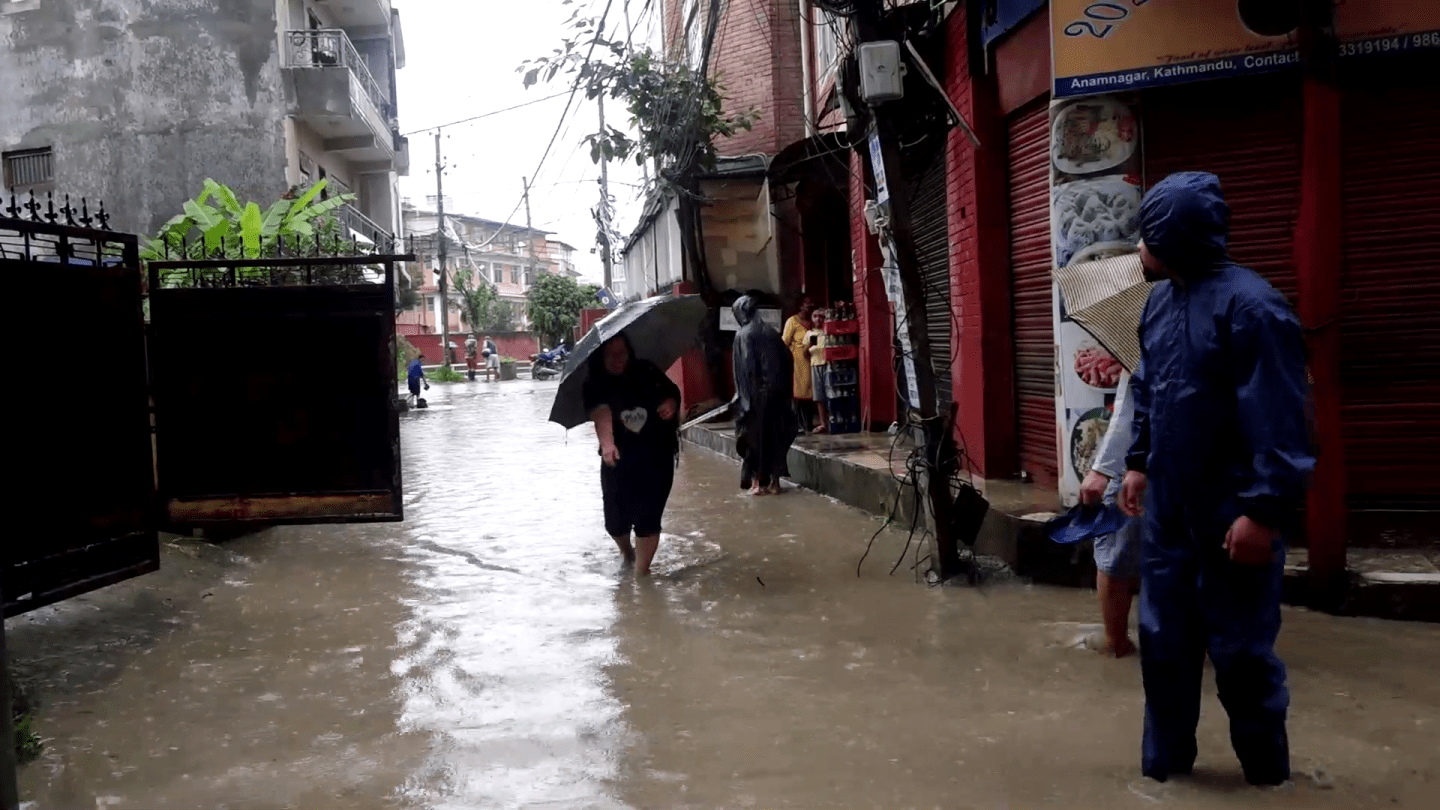 Valley receives heavy rainfall; 385 houses inundated