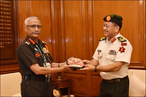 Nepali Army Major General Shrestha calls on Indian Army Chief Naravane