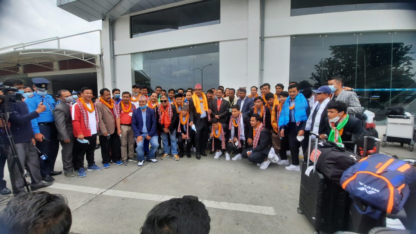 Nepali football team arrives home (photo feature)