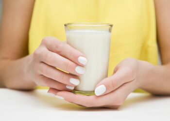 Explainer: Why warm milk can make people sleepy