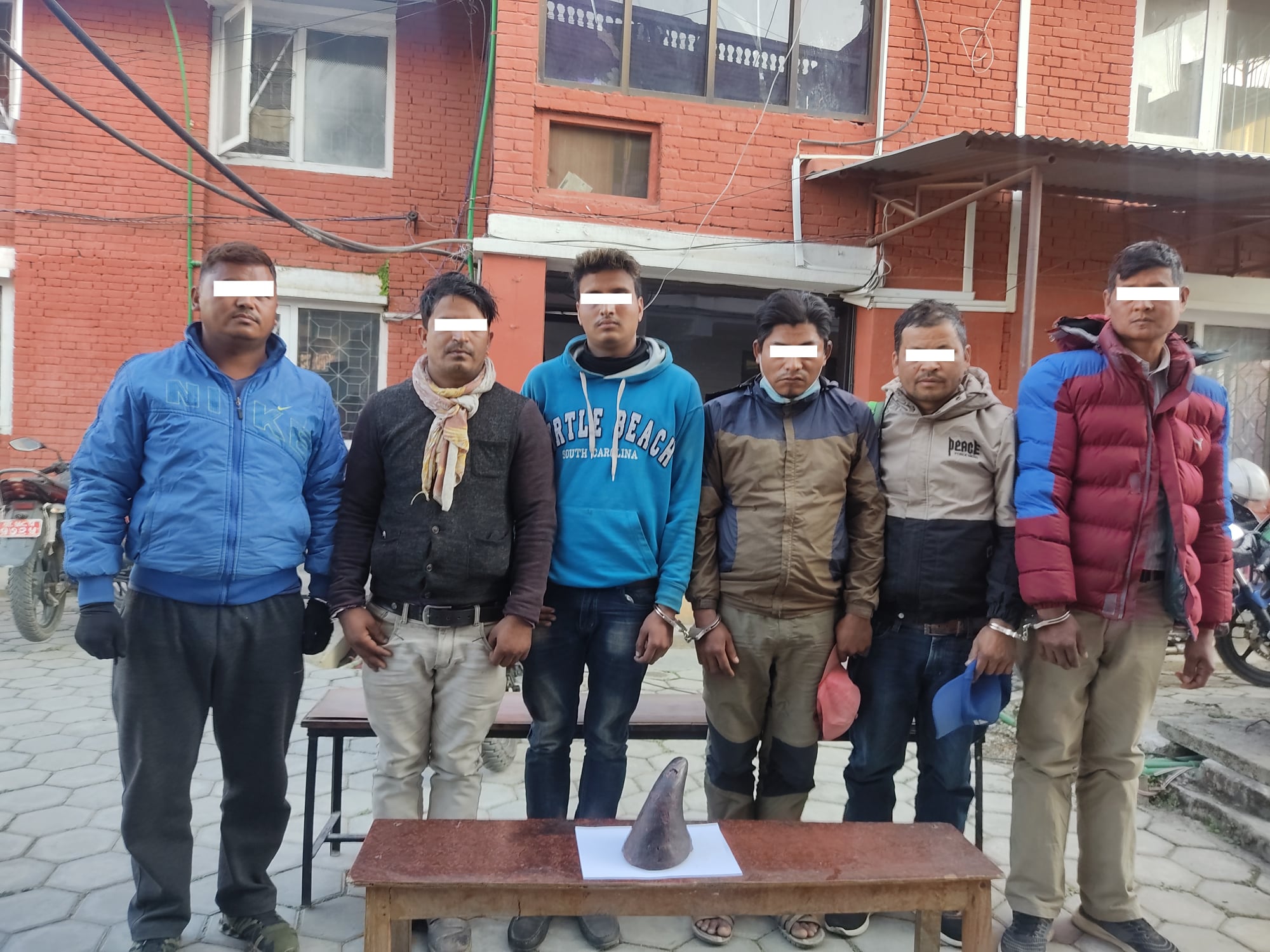 Six nabbed from Bouddha with rhino horn