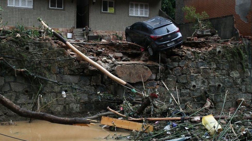 Floods and landslides claim 94 in Brazil