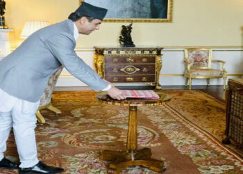 Nepali Ambassador to UK Acharya presents his credentials to Queen Elizabeth II