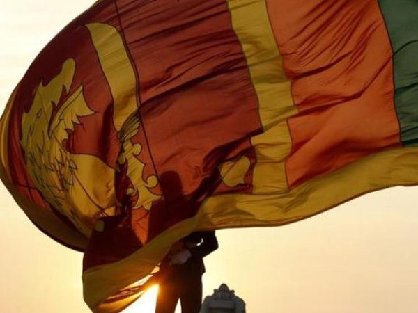 Amid economic crisis Sri Lanka to increase fuel prices