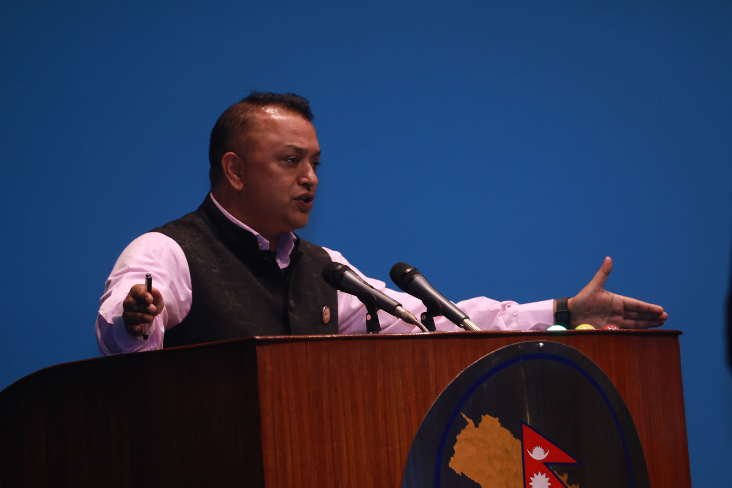 Lawmaker Thapa urges govt to address issues of small farmers