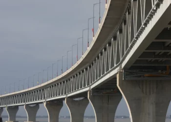 Bangladesh unveils six-km-long Padma River bridge