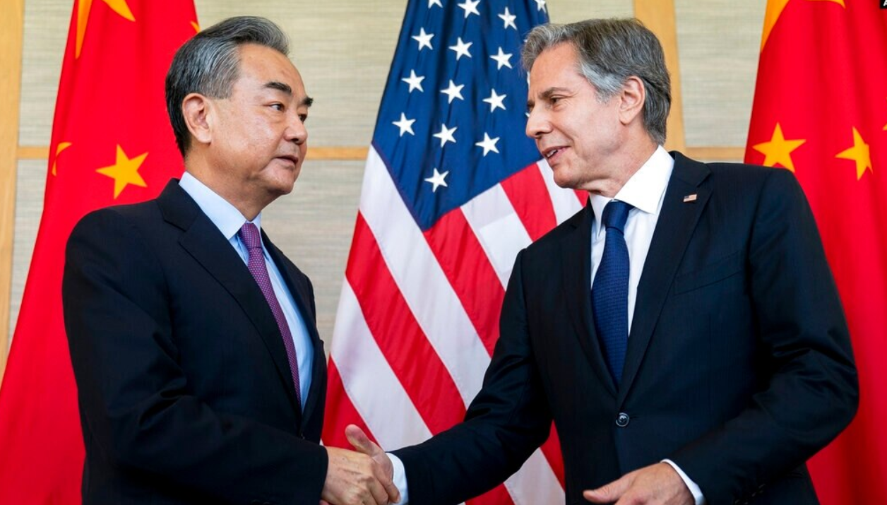 Top diplomats for US, China meet to reduce tensions