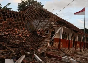 Indonesia: Java quake kills 62