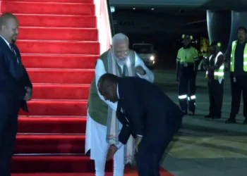 Papua New Guinea’s Marape touches Indian PM Modi’s feet