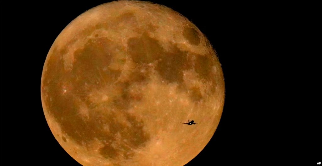 Two ‘supermoons’ in August mean double the stargazing fun