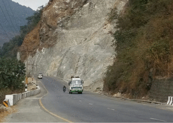 Traffic restored on Prithvi Highway
