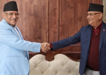 PM Dahal and UML Chairman Oli hold talks