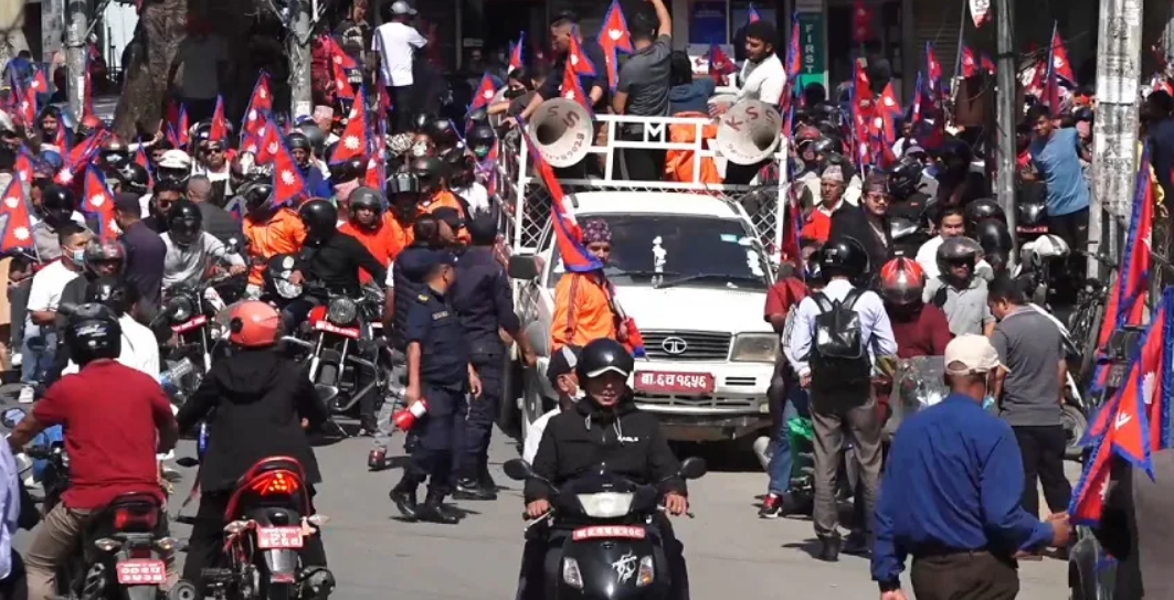 Royalist groups organize motorcycle rally calling for restoration of monarchy