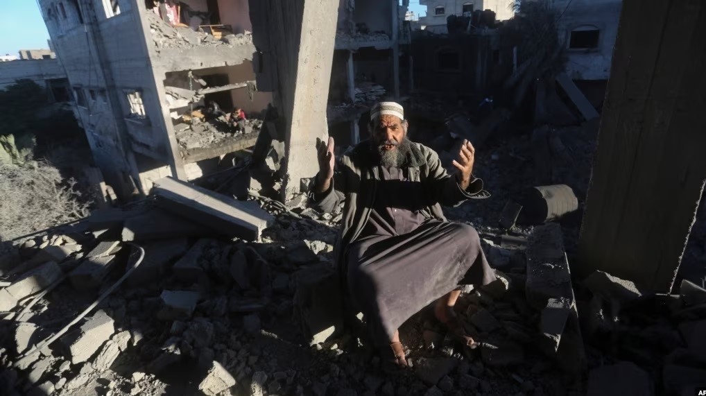 Washington urges Israel to scale down its Gaza offensive