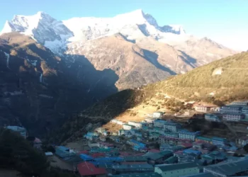 Tourist arrivals in Sagarmatha region plunge by 30%, reflecting winter desolation