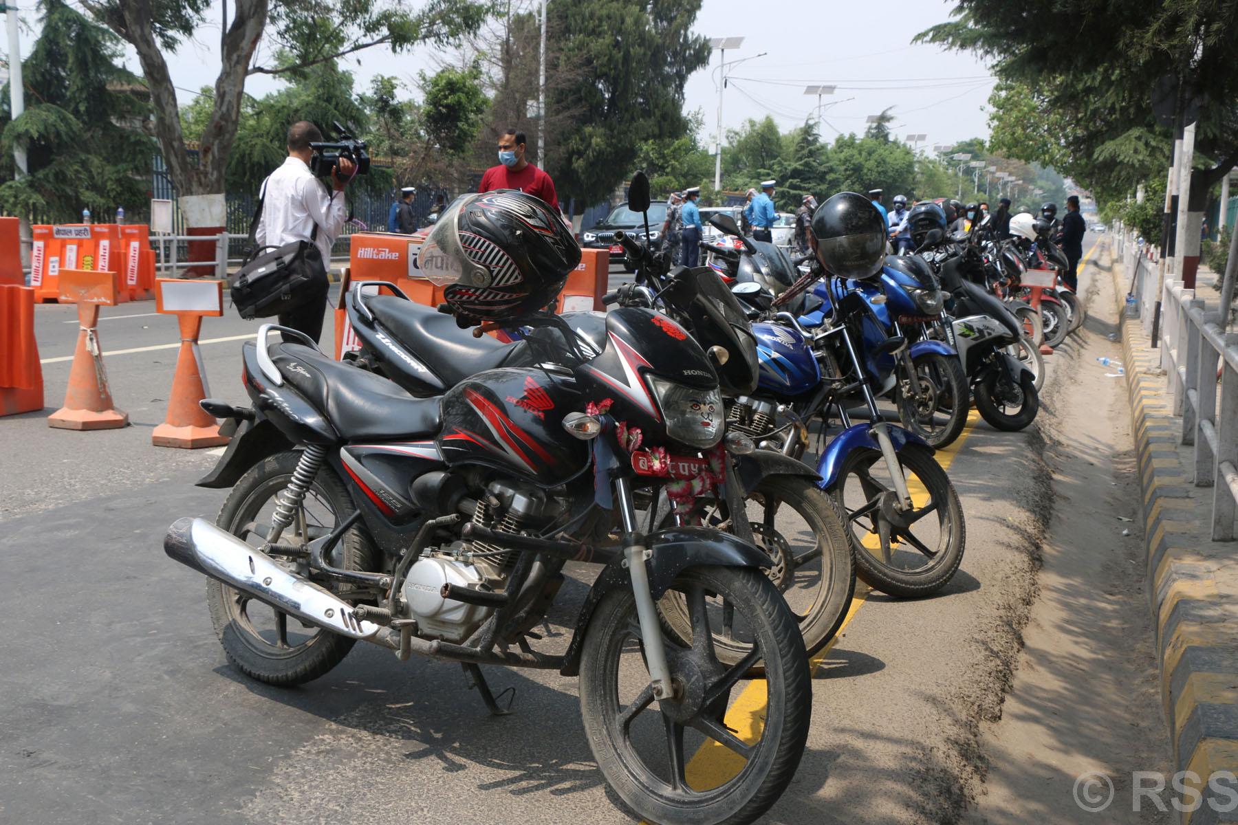 KMC bans parking in New Road area starting today