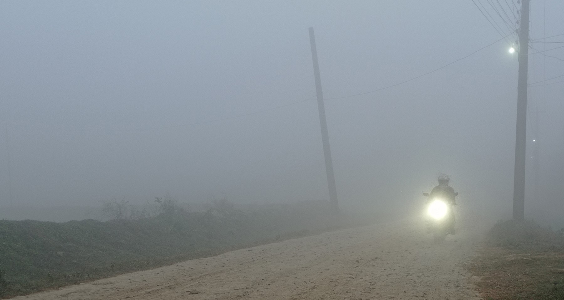 Fog envelops Terai region, caution advised for travelers