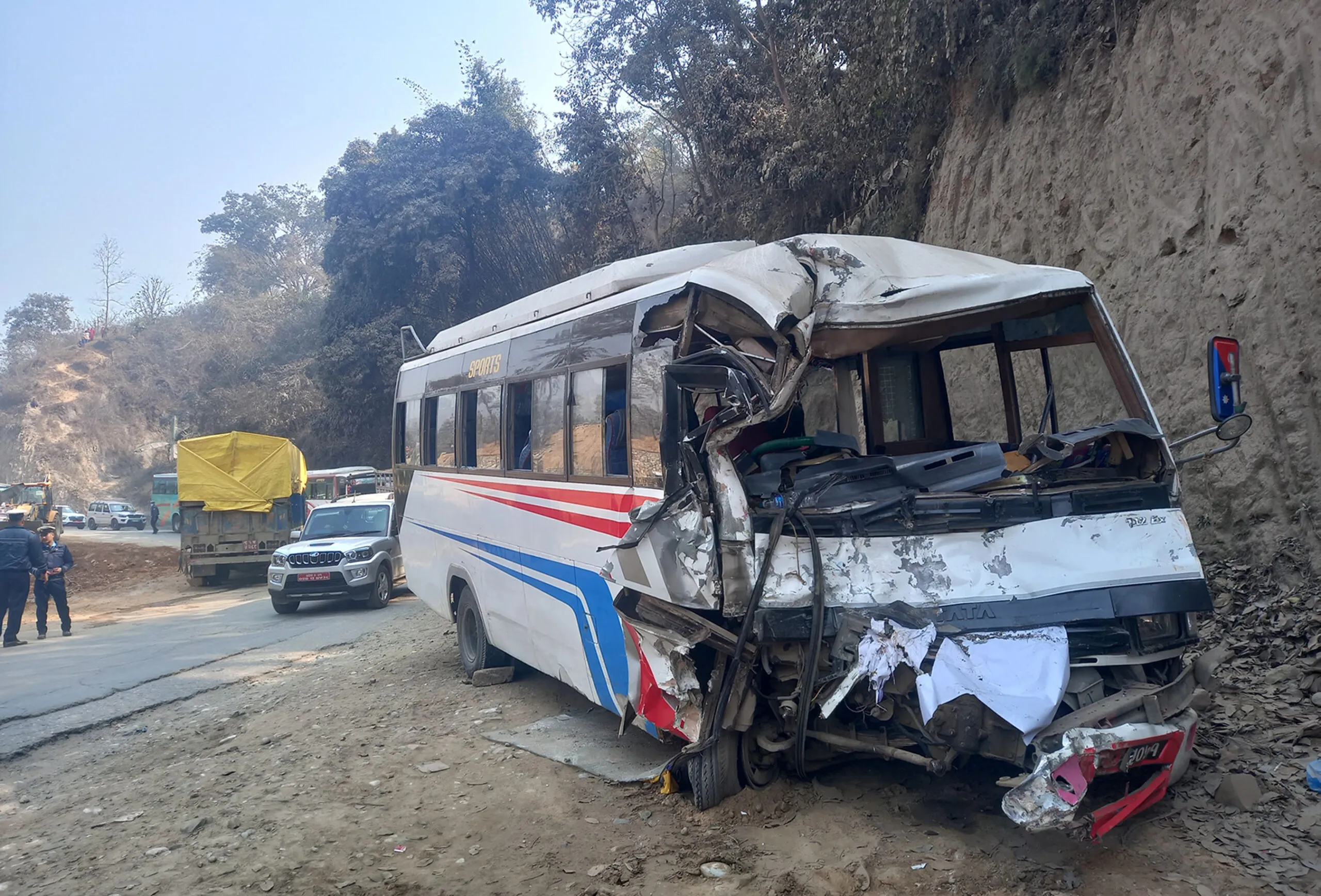 20 injured in bus and truck collision near Malekhu, three in critical condition