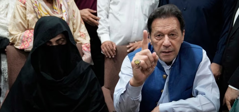 Pakistani court indicts ex-PM Khan, wife in graft case