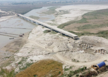 Minister Mahaseth directs for completion of Kamala River Bridge by June 30