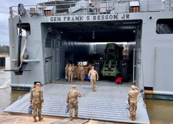 US dispatches ship to start building Gaza pier
