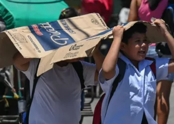 Searing heat shuts schools for 33 million children